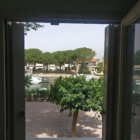 Charmant Appartement Avec Vue Marina Saint-Cyprien  Esterno foto