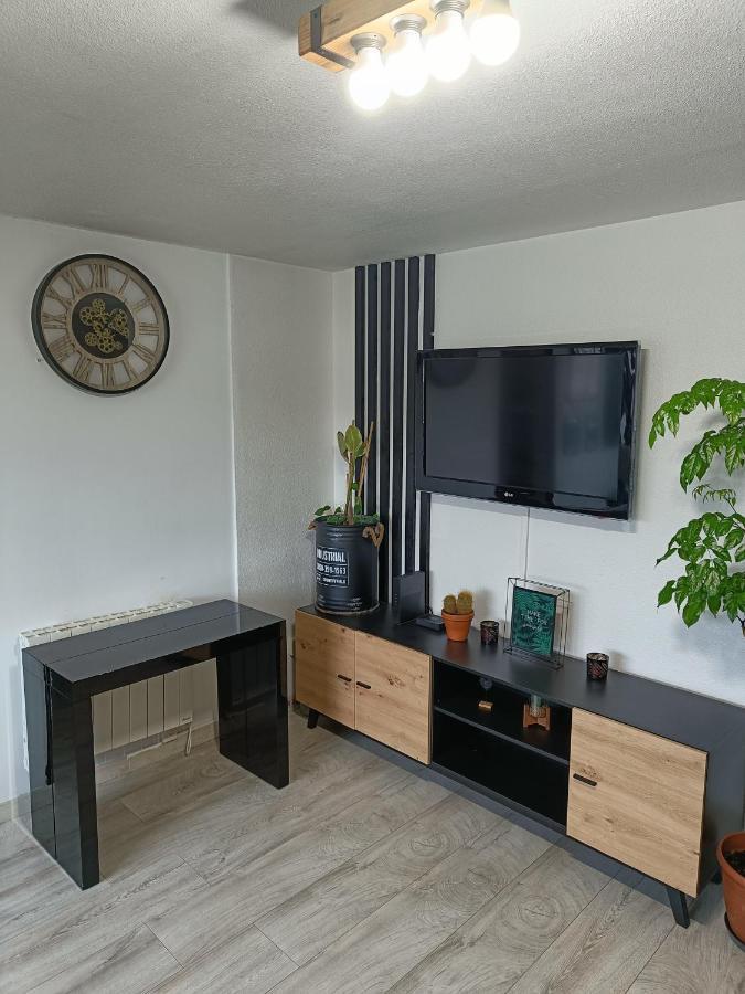Charmant Appartement Avec Vue Marina Saint-Cyprien  Esterno foto